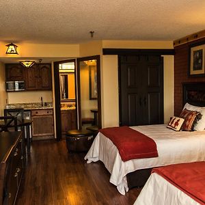 Lodge Guest Room